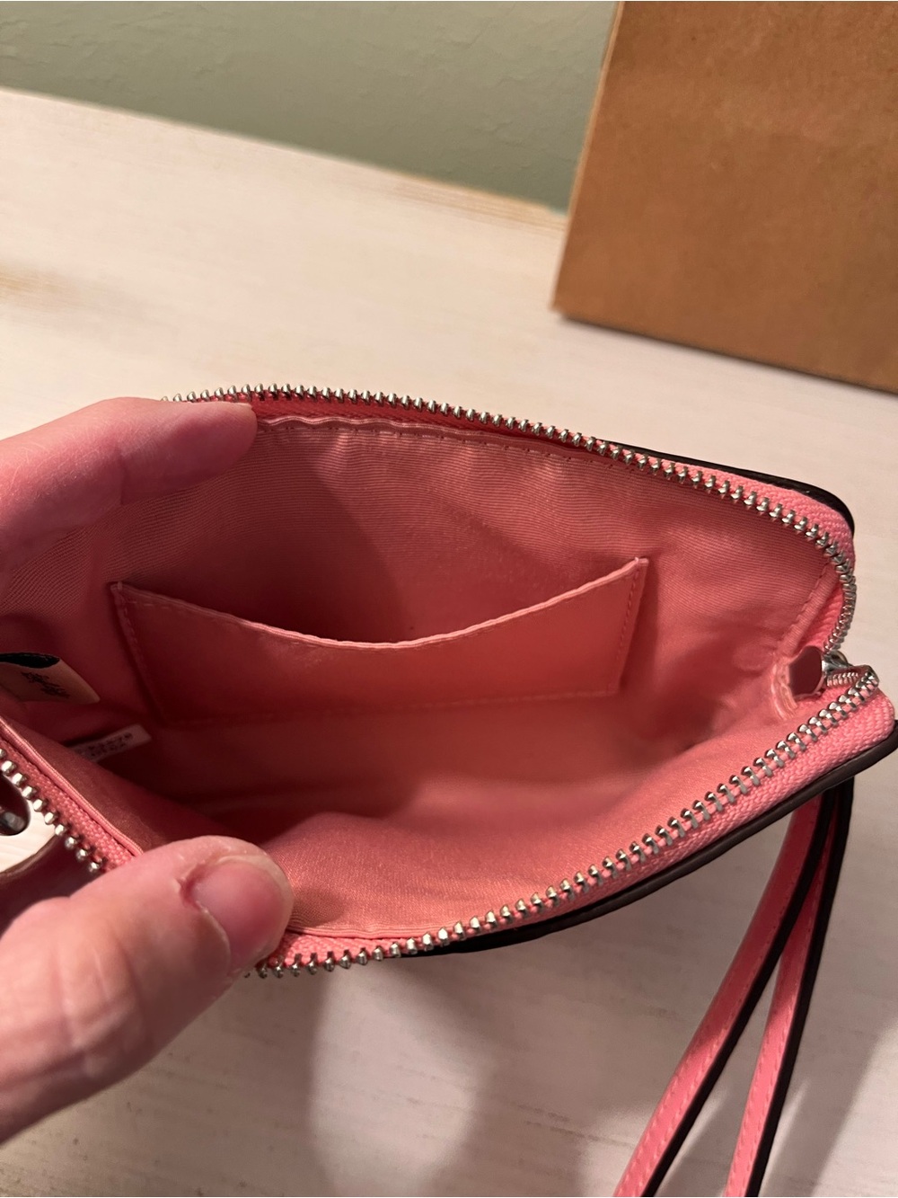 Coach Pink Corner Zip Wristlet Debossed Signature Leather NWOT - Picture 6 of 8